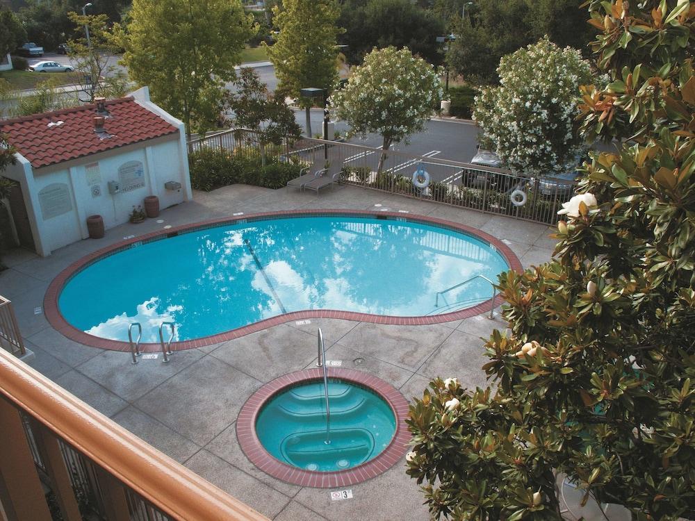 La Quinta By Wyndham Thousand Oaks-Newbury Park Exterior foto